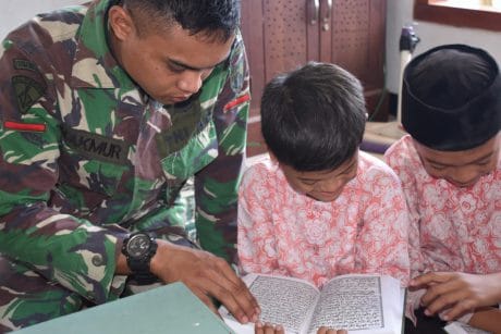 Mengajar Ngaji Untuk Anak Anak Merupakan Pondasi Awal