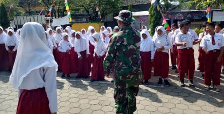 Terbantu Dengan Keberadaan Satgas TMMD