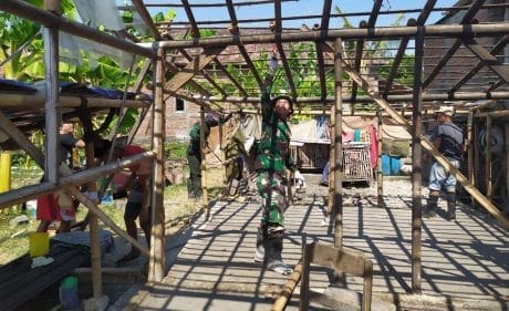 Satgas TMMD Hadapi Kendala Saat Rehab RTLH