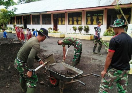 KECERIAAN MURID-MURID SD, MOTIVASI SATGAS UNTUK SEMANGAT BEKERJA