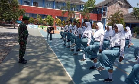 Berharap Hasil TMMD Kalikondang Semanis Es Tebu