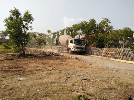 Percepat pengecoran Satgas TMMD datangkan Kendaraan molen Cor baru