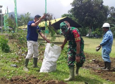 SAMBUT KUNJUNGAN ASTER KASAD, SATGAS TMMD ADAKAN PEMBERSIHAN