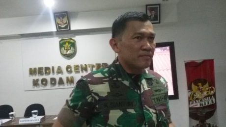 Kapendam Jaya : Satgas TMMD Kronjo Sosialisasikan Bela Negara