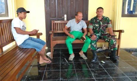 Merasa Terhormat, Rumahnya Ditinggali Tentara Satgas