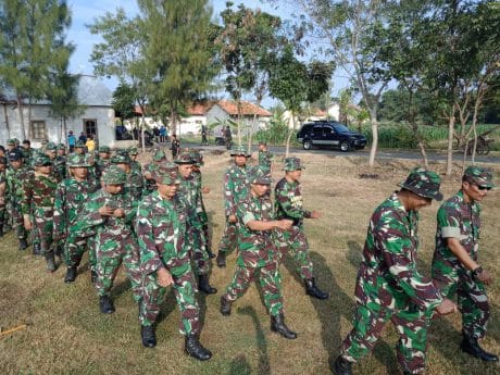 Kasdim Periksa Koordinator Setiap POS