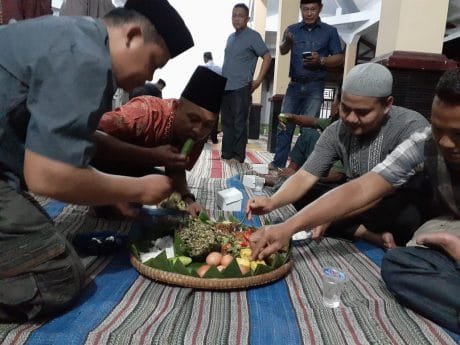 Acara “Selametan” Jelang Pembukaan TMMD Reg 105 Kodim Tegal Dengan Buceng
