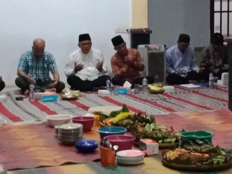 Camat: Saya Gembira TNI Ada Di Tengah Kita