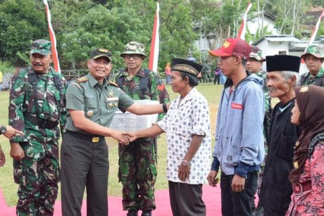 TMMD, Danrem 081/DSJ Berharap Bantuan Alat Penetas Telur Manfaat