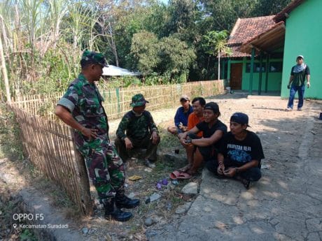 TMMD, Kapten Jamal Arahkan Satgas TMMD Untuk Pengerjalan Rabat