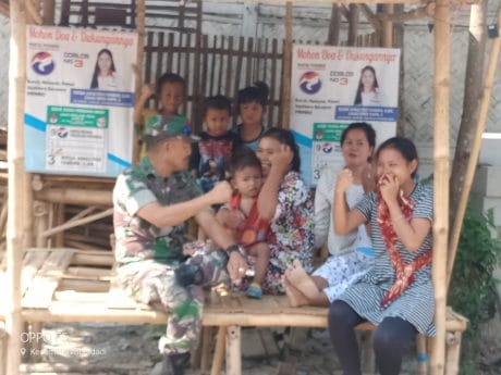 Satgas TMMD Terima Arahan Danramil Suradadi.