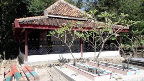 Pusaka Gaib di Lokasi TMMD Tegal, Cerita Mistis Makam Mbah Dagang Jatimulya