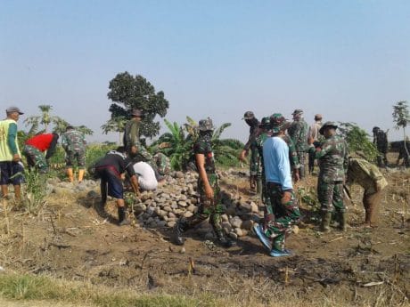 Usai di Buka, Satgas TMMD Jatimulyo Langsung Tancap Gas