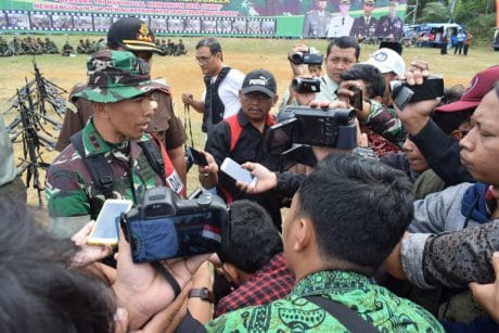 Satuan Yonif 521/DY Dan Lanud Iswahjudi Jadi Satgas TMMD Bagian Pengerjaan Fisik