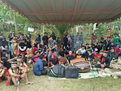 Jaran Kepang Hibur Warga Desa Surenlor