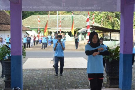 Senam Aerobik Dipilih Untuk Semangat Satgas TMMD