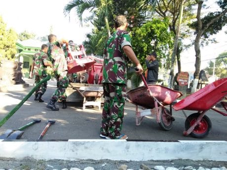 Mesin Molen Alat Aduk Semen Cor, Siap Di Operasikan Satgas TMMD