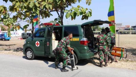 Dukung Kelancaran TMMD, Tim Kesehatan Siaga 24 Jam