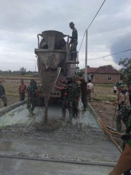 Mesin Molen Semen Cor, Di Operasikan Satgas TMMD