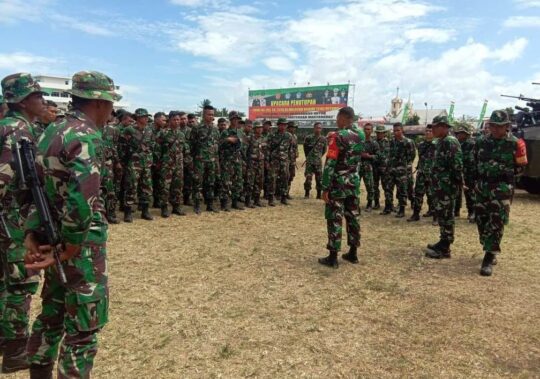 Seluruh elemen masyarakat saya ajak untuk bekerja bersama-sama membangun daerah