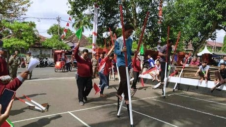 Pemkab Trenggalek Lestarikan Permainan Tradisional