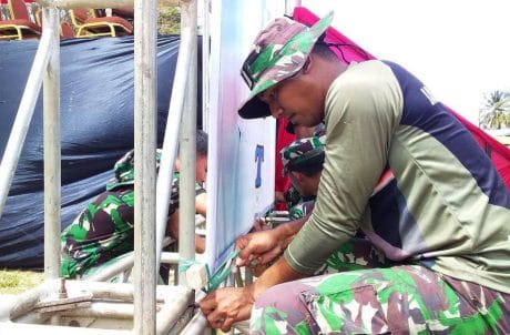 FASILITAS DAN PERLENGKAPAN UPACARA PENUTUPAN TMMD KE-105 DISIAPKAN