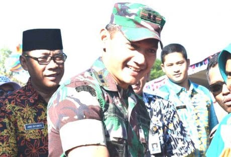 Menerjang Panas, Demi Sukses TMMD