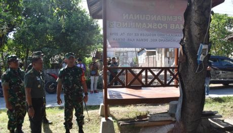 Bangun Poskamling, TNI Harapkan Warga Tingkatkan Keamanan Lingkungan
