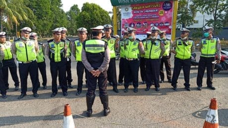 Polres Metro Bekasi Tindak 270 Pelanggar yang Melawan arus
