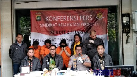 Polisi Ciduk Sindikat Penipu Jual Beli Rumah Mewah 15 Miliar