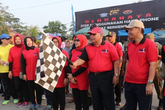 Kemeriahan Jalan Santai Hari Jadi Kabupaten Tanjabbarat Ke 54 Dan HUT RI 74 di Alun- Alun Kota Kuala Tungkal