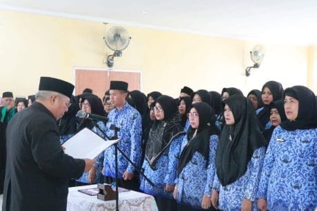 Bupati Pimpin Langsung Pengambilan Sumpah Janji PNS