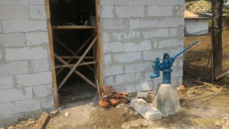 Satgas TMMD Lengkapi RTLH Jamroh Dengan Sumur Pantek