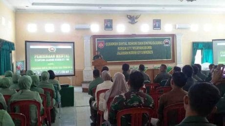 Anggota TNI Brebes dan Persit Diberikan Tameng Bintalidjuang