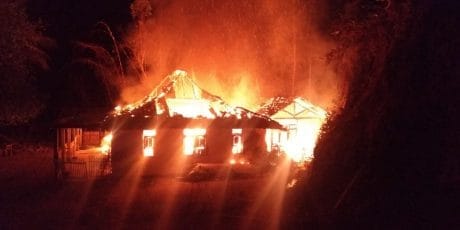 Rumah Pengusaha Arang Ludes Terbakar