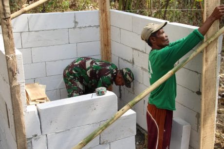 Sasaran Fisik Pembangunan MCK Mulai Digarap Pra TMMD