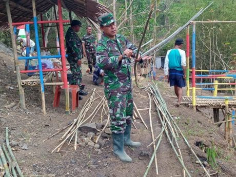 Ratusan Batang Bambu Disiapkan Untuk Pembukaan TMMD 106 Kodim Cilacap