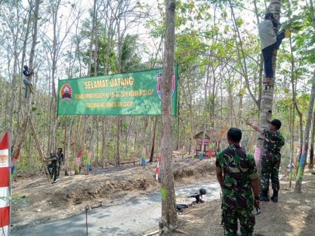 Banner Selamat Datang TMMD 106 Kodim Cilacap Dipasang