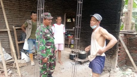 Parmin Bersyukur Mendapat Bantuan Pembangunan Rumah Dari TMMD 106 Kodim Cilacap.