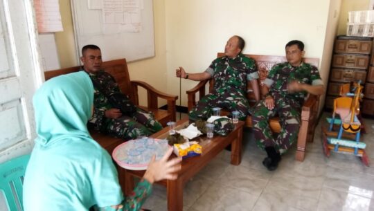 Danramil 02 Jeruklegi Kapten Inf Suwanto Jelaskan Arti Wawasan Kebangsaan Untuk Anak-Anak PAUD Barokah.