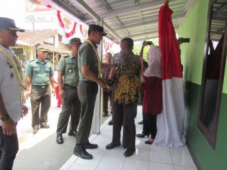 Danrem 071/WK Resmikan Bantuan RTLH