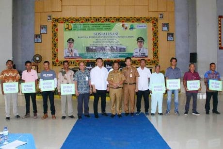 Wujudkan Rumah Layak Huni, 300 KK Di Lampura Terima BSPS