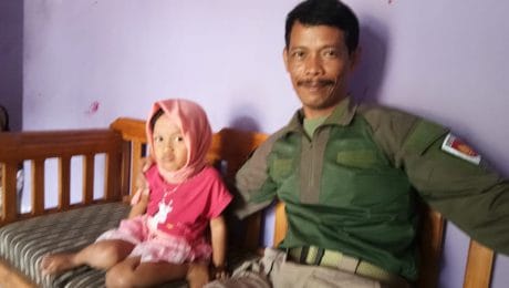 Serda Tarwan Ternyata Lebih Akrab dengan Anak Kecil