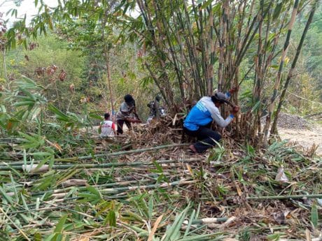 Koramil Bersama Perangkat Desa dan Masyarakat Lakukan Kerja Bakti untuk Persiapan TMMD ke 106