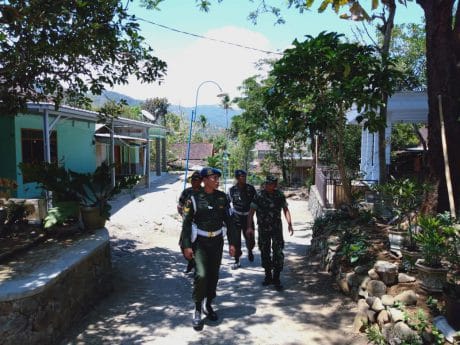 Subdenpom V/1-1 Ponorogo Petakan Rute Pengawalan Selama Kegiatan TMMD ke-106 Kodim 0802/Ponorogo