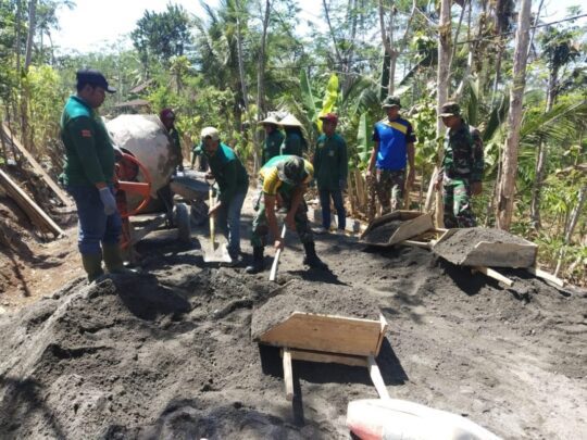 Pembagian Tugas TMMD 106 Ada yang Pengecoran