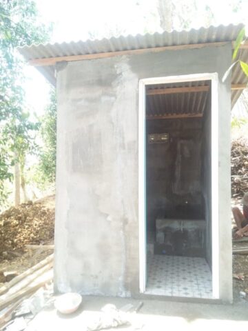 Terima Kasih Pak TNI, Sudah Buatkan Jamban Buat Saya