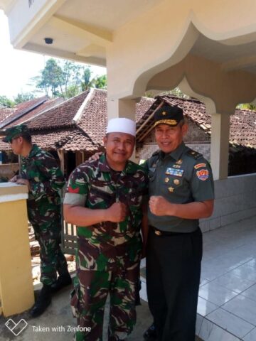 BAPAK JENDRAL BANGGA DENGAN SOSOK ANGGOTA SATGAS PENGGENCAR SASARAN NON FISIK