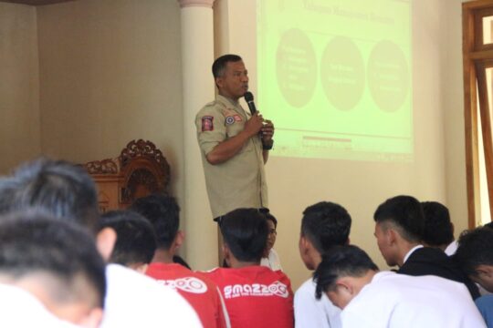 Tokoh Tagana Ponorogo Berikan Dukungan Kepada Satgas TMMD ke 106