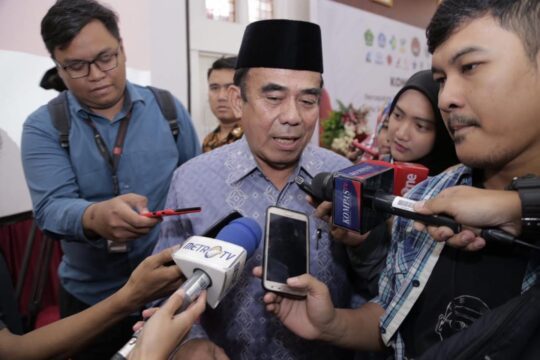 Soal Cadar, Fachrul Razi: Melarang Bukan Tugas Menag